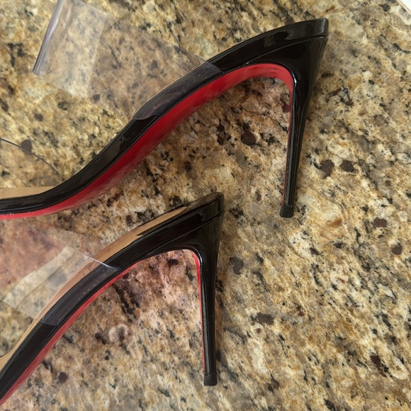 “Just Nothing Slide Sandal” size 39.5 (9.5)
CHRISTIAN LOUBOUTIN - Picture 4 of 6